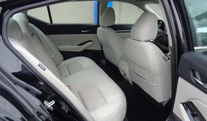 
								NISSAN ALTIMA SV full									
