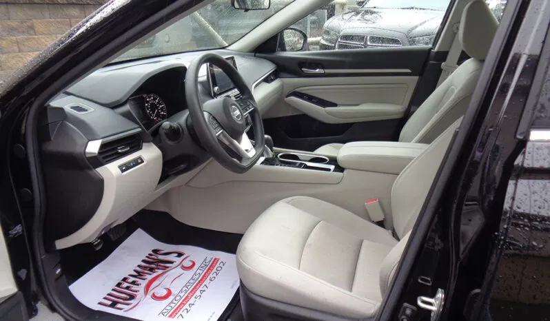 
								NISSAN ALTIMA SV full									