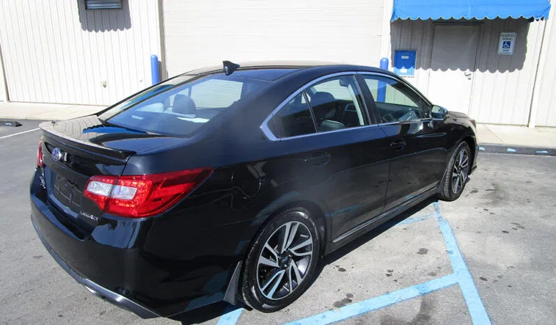 
								SUBARU LEGACY SPORT full									