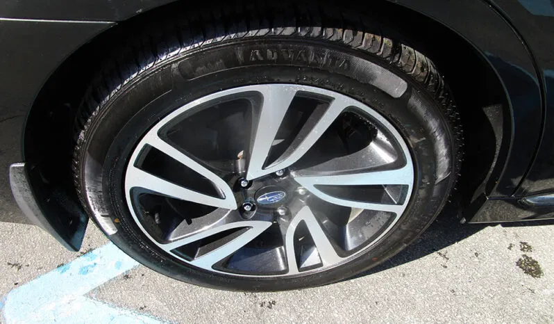 
								SUBARU LEGACY SPORT full									