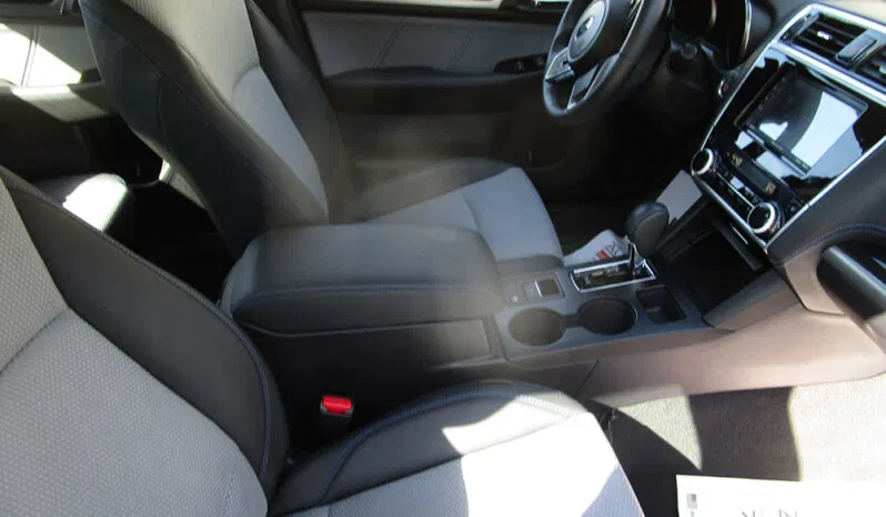 
								SUBARU LEGACY SPORT full									
