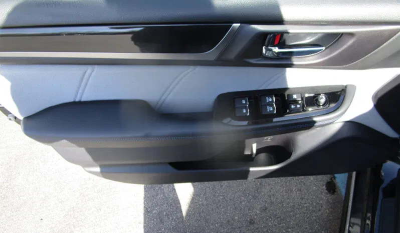
								SUBARU LEGACY SPORT full									