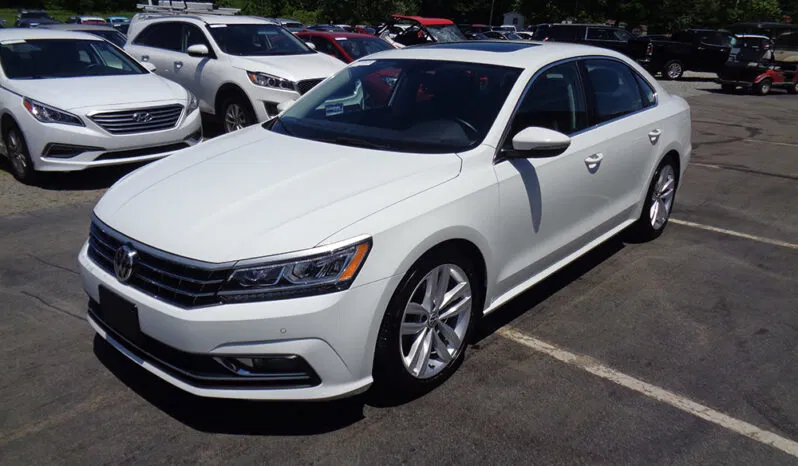
								VOLKSWAGEN PASSAT SE TECHNOLOGY full									
