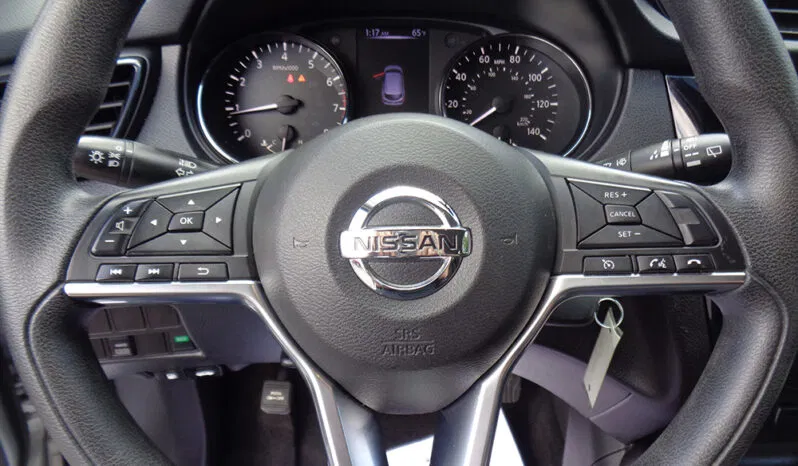 
								NISSAN ROGUE SPORT S full									