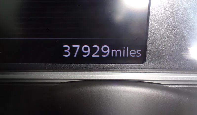 
								NISSAN KICKS SV full									