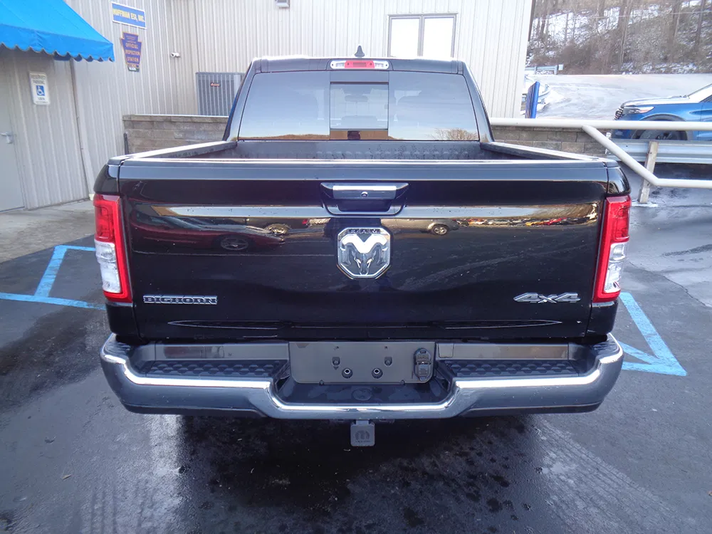 
								RAM 1500 BIGHORN CREW CAB full									