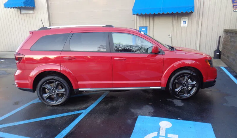 
								DODGE JOURNEY CROSSROAD full									