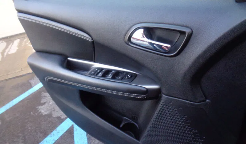 
								DODGE JOURNEY CROSSROAD full									