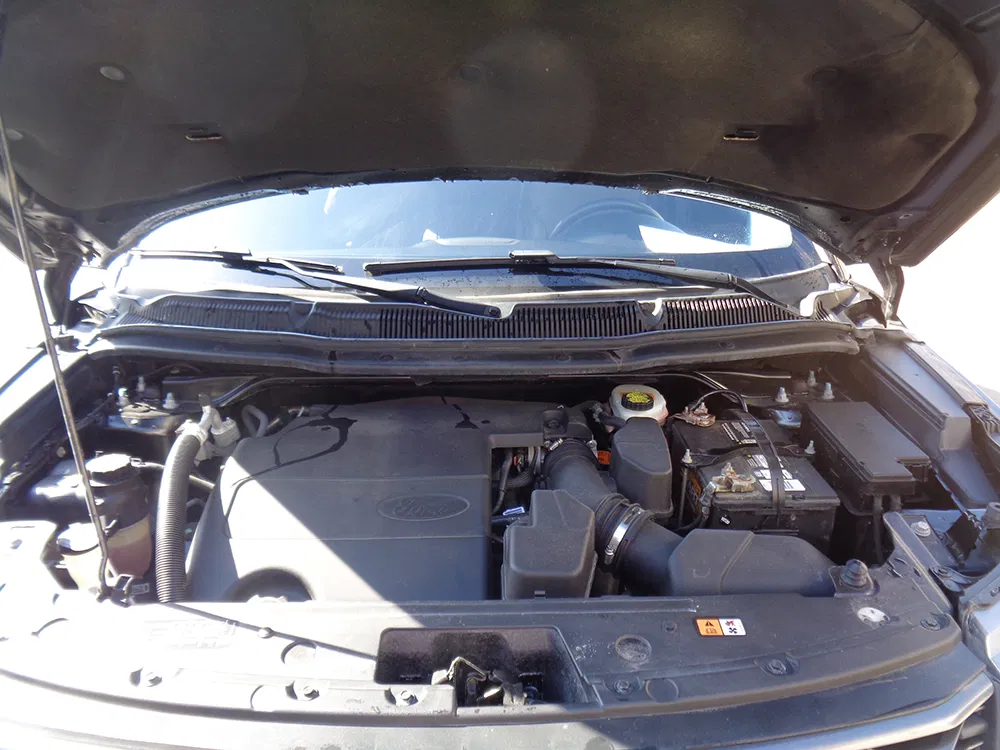 
								FORD EXPLORER XLT full									