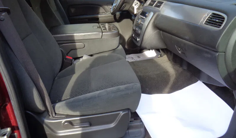 
								CHEVROLET SUBURBAN LS full									