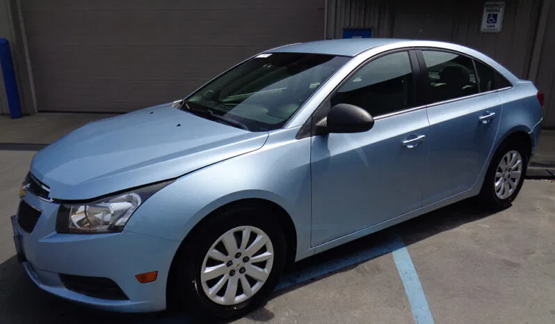
								CHEVROLET CRUZE LS full									