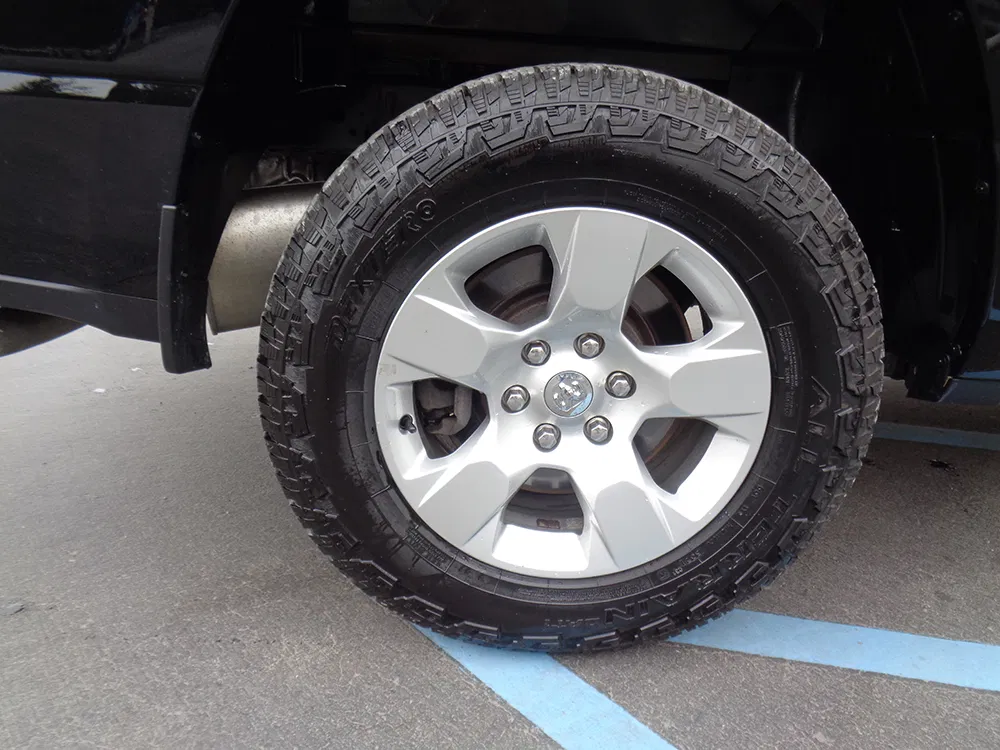 
								RAM 1500 BIG HORN CREW CAB full									