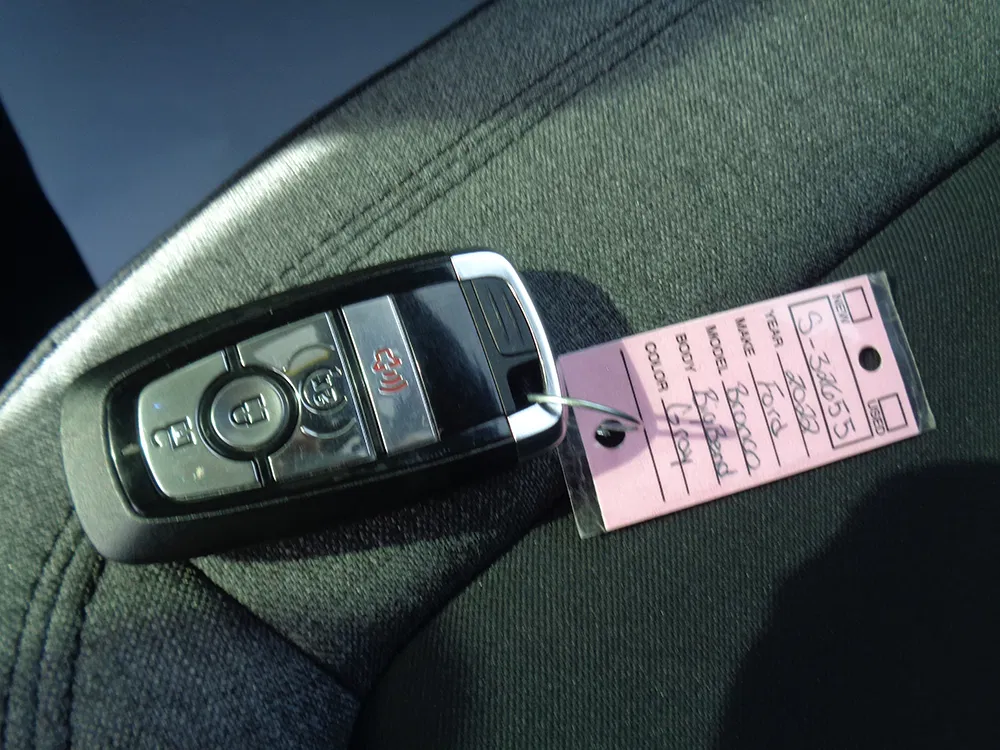 
								FORD BRONCO BIG BEND full									