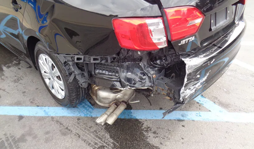 
								VOLKSWAGEN JETTA S full									