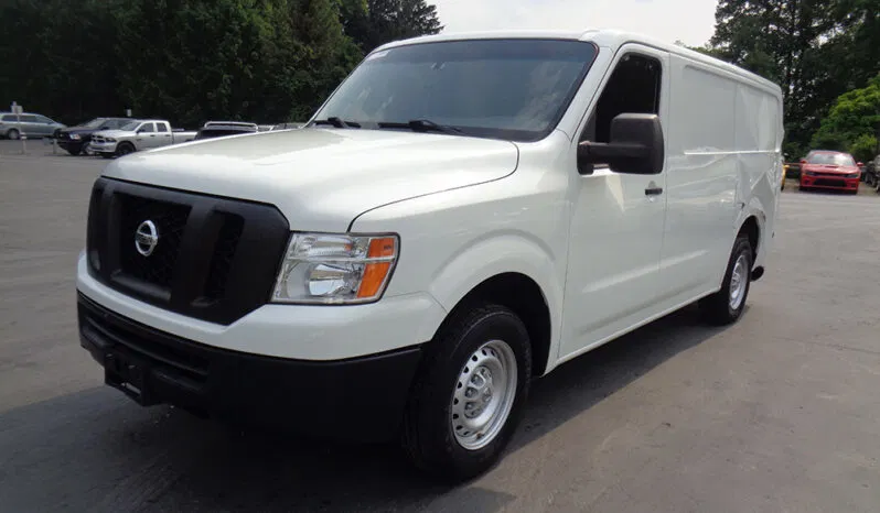 
								NISSAN NV 2500 CARGO S full									