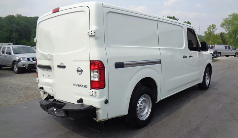 
								NISSAN NV 2500 CARGO S full									