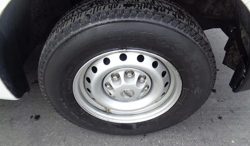 
								NISSAN NV 2500 CARGO S full									