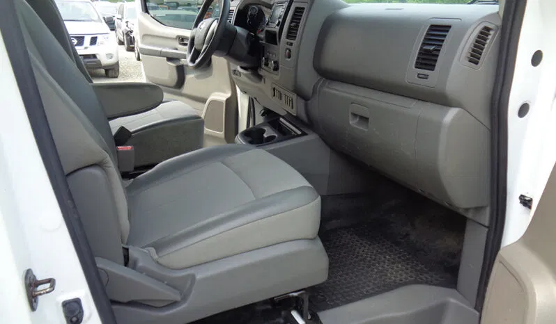 
								NISSAN NV 2500 CARGO S full									