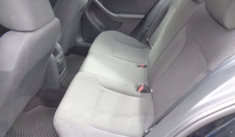 
								VOLKSWAGEN JETTA S full									