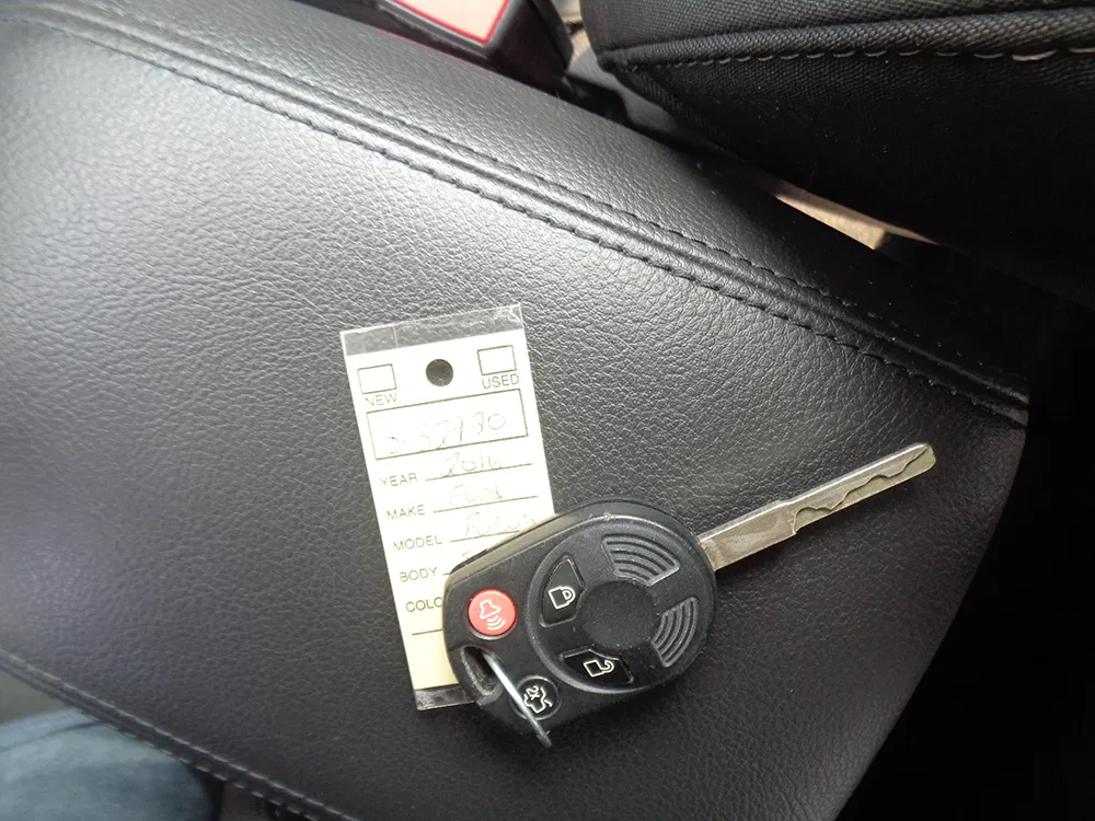 
								FORD FOCUS SE full									