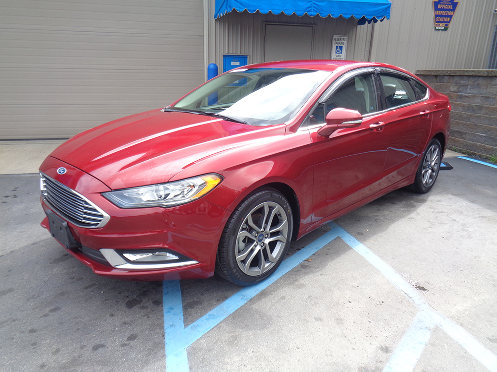 FORD FUSION SE – Huffman's Auto Sales