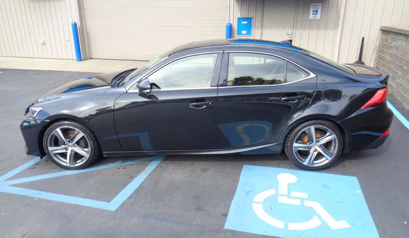 
								LEXUS IS300 full									
