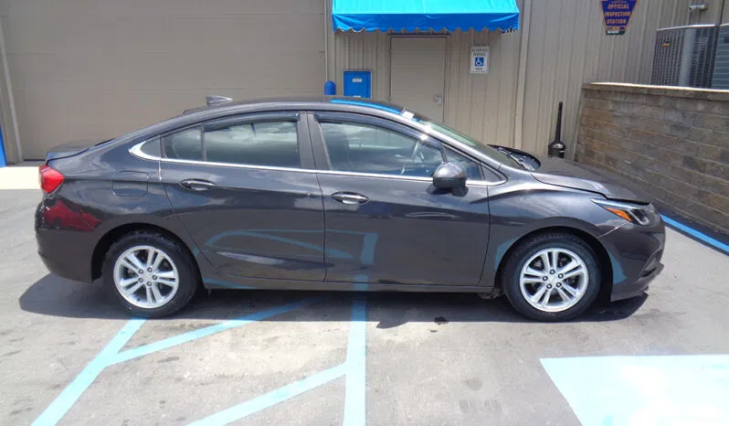 
								CHEVROLET CRUZE LT full									