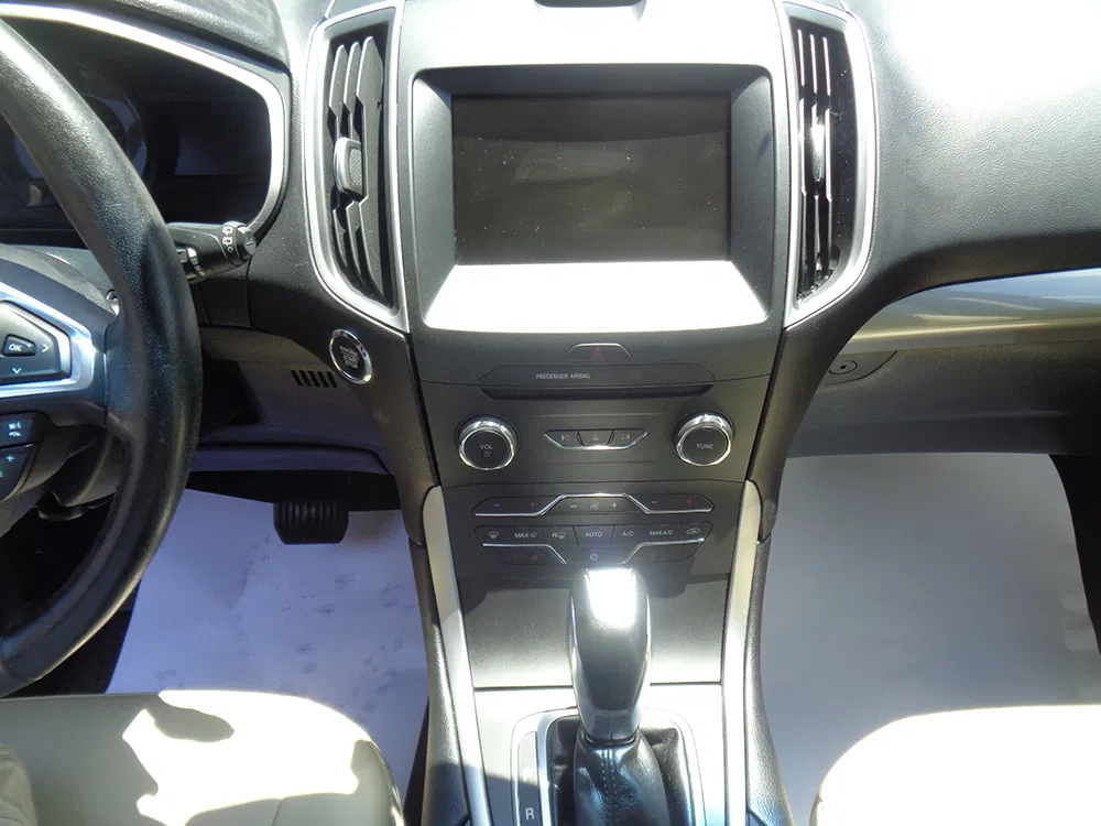 
								FORD EDGE SEL full									