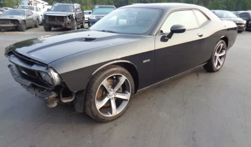 2014 Dodge Challenger SXT's photo