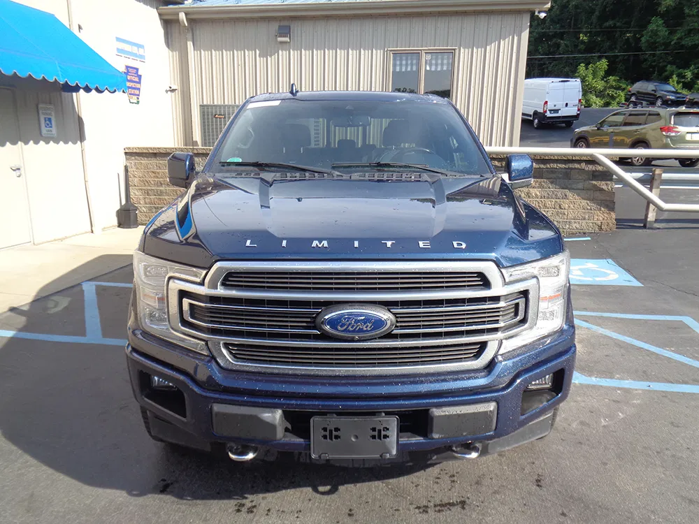 
								FORD F-150 LIMITED SUPER CREW CAB full									