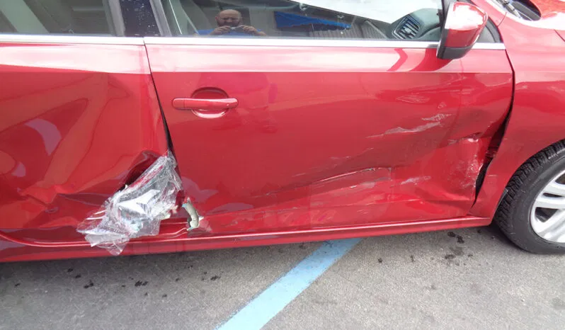 
								VOLKSWAGEN JETTA S full									