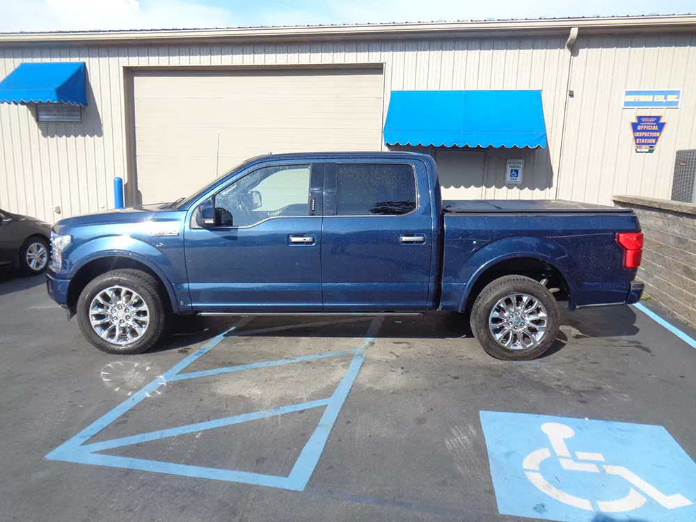 
								FORD F-150 LIMITED SUPER CREW CAB full									