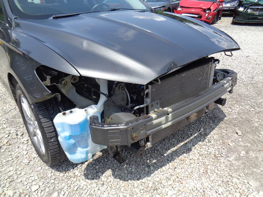 
								FORD FUSION SE full									