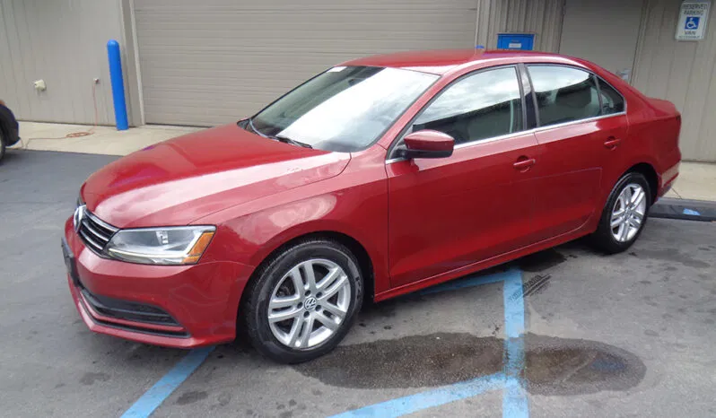 
								VOLKSWAGEN JETTA S full									