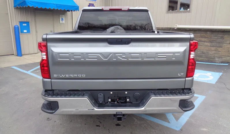 
								CHEVROLET SILVERADO 1500 LT CREW CAB full									