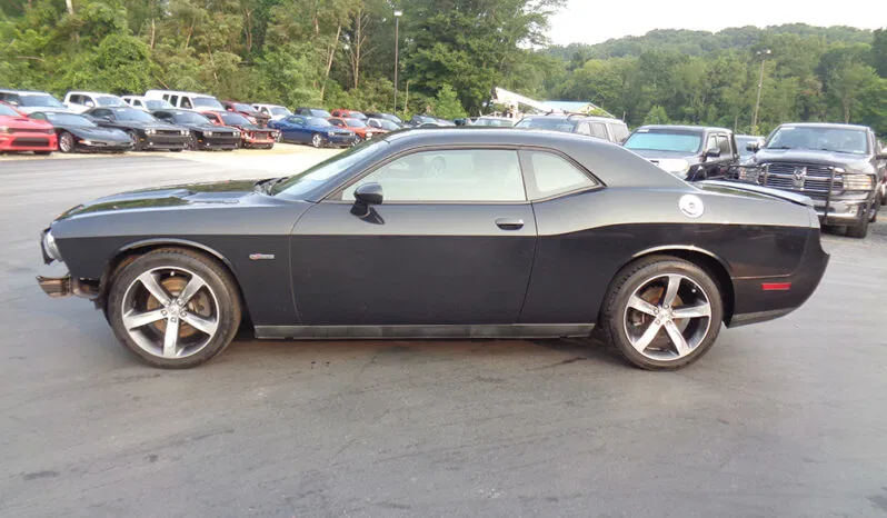 
								DODGE CHALLENGER SXT full									