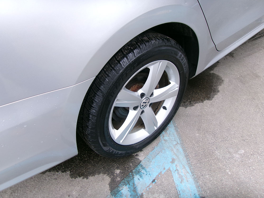 
								VOLKSWAGEN PASSAT SE full									