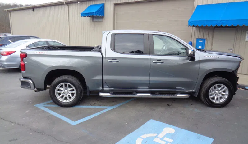 
								CHEVROLET SILVERADO 1500 LT CREW CAB full									