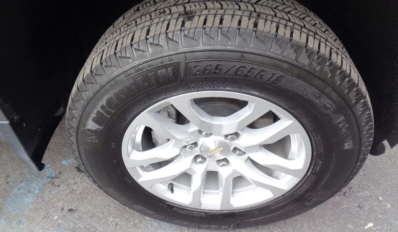 
								CHEVROLET SILVERADO 1500 LT CREW CAB full									
