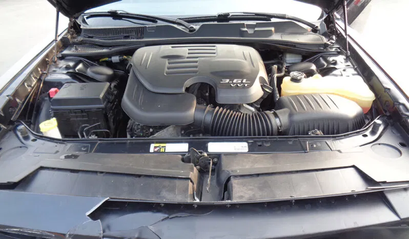
								DODGE CHALLENGER SXT full									