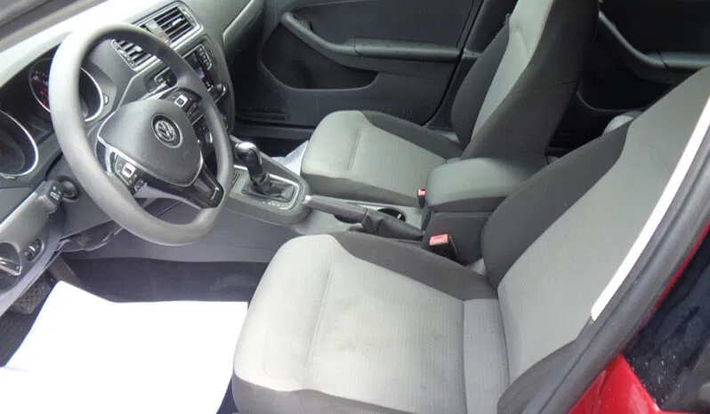 
								VOLKSWAGEN JETTA S full									