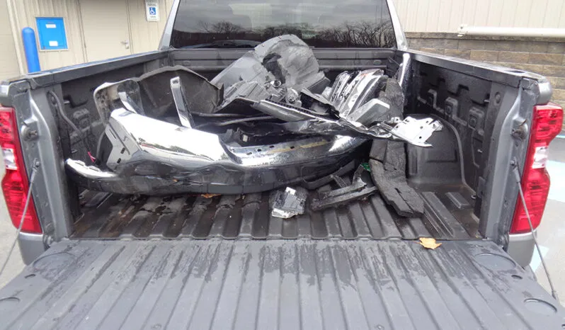 
								CHEVROLET SILVERADO 1500 LT CREW CAB full									