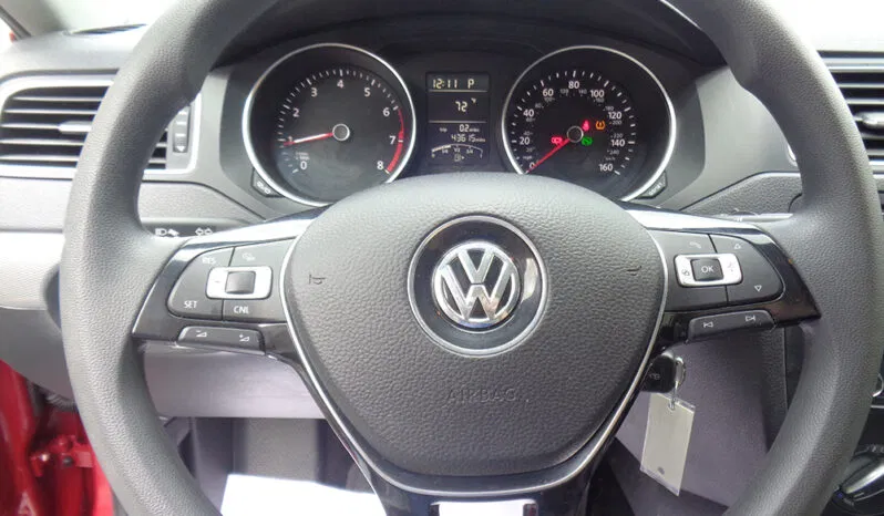 
								VOLKSWAGEN JETTA S full									