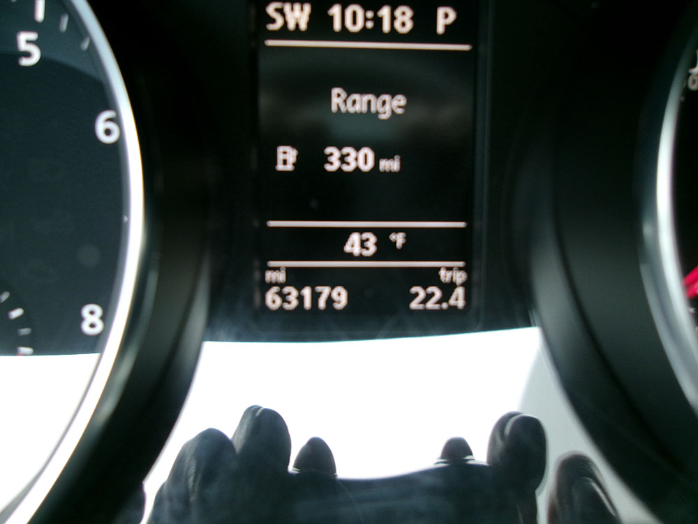 
								VOLKSWAGEN PASSAT SE full									