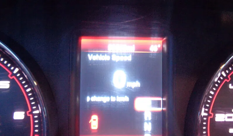
								DODGE CHARGER SE full									