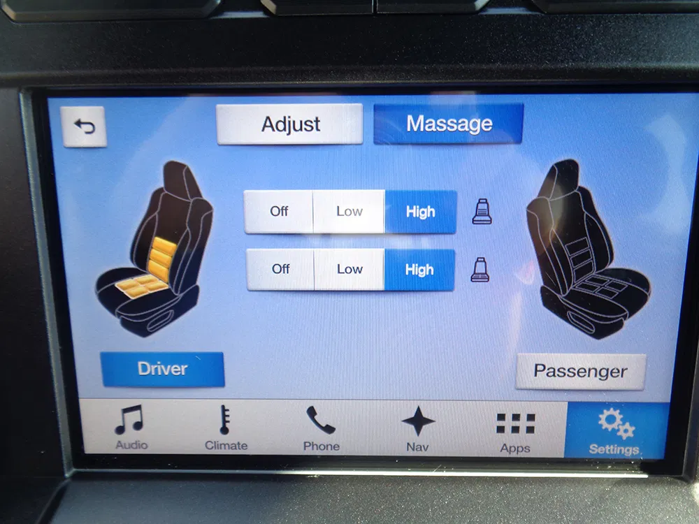 
								FORD F-150 LIMITED SUPER CREW CAB full									