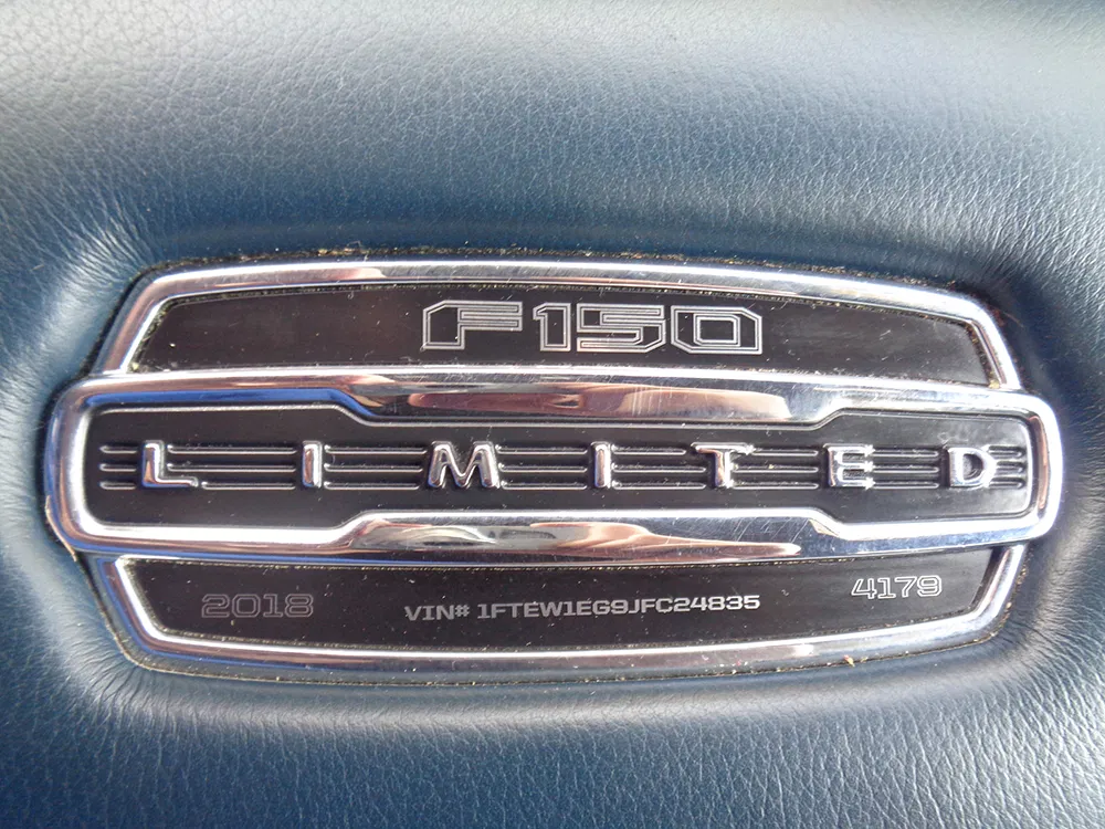
								FORD F-150 LIMITED SUPER CREW CAB full									