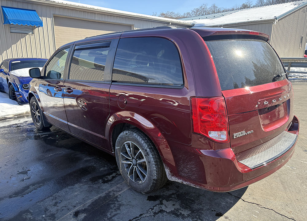 
								DODGE GRAND CARAVAN SE full									