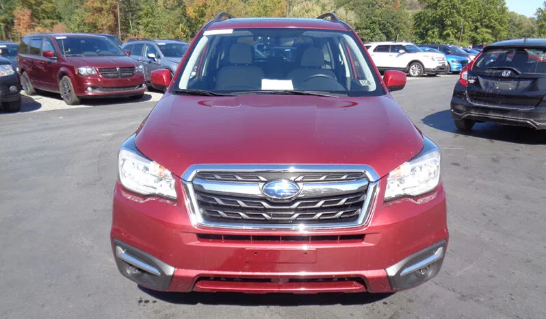 
								SUBARU FORESTER PREMIUM full									