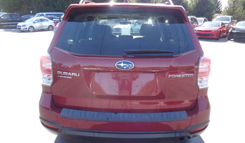 
								SUBARU FORESTER PREMIUM full									